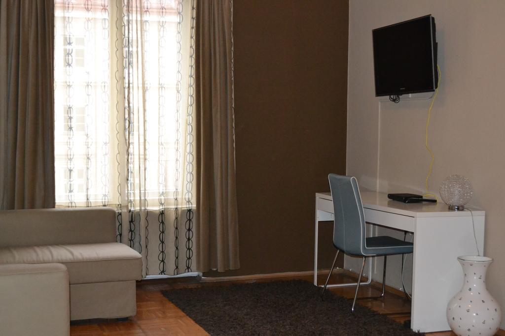 Goldfisch Apartment Hoher Markt Wien Rum bild