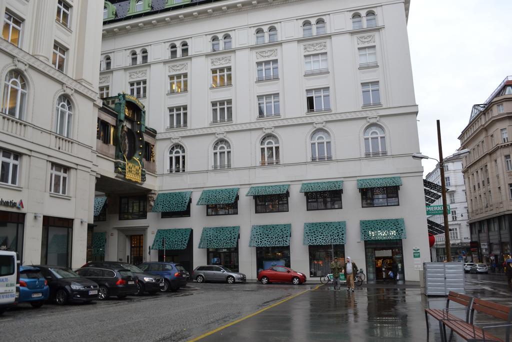 Goldfisch Apartment Hoher Markt Wien Rum bild